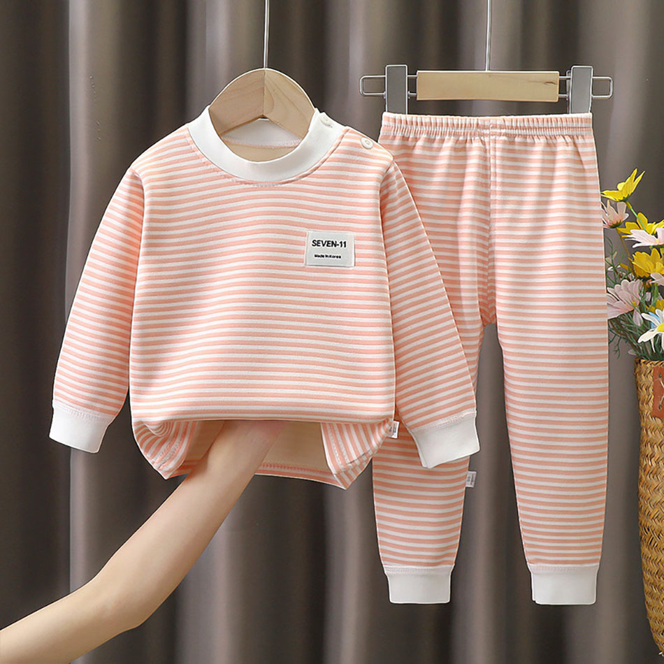 Met fleece gevoerde babykledin - Winter Clothing List recensie en prijs