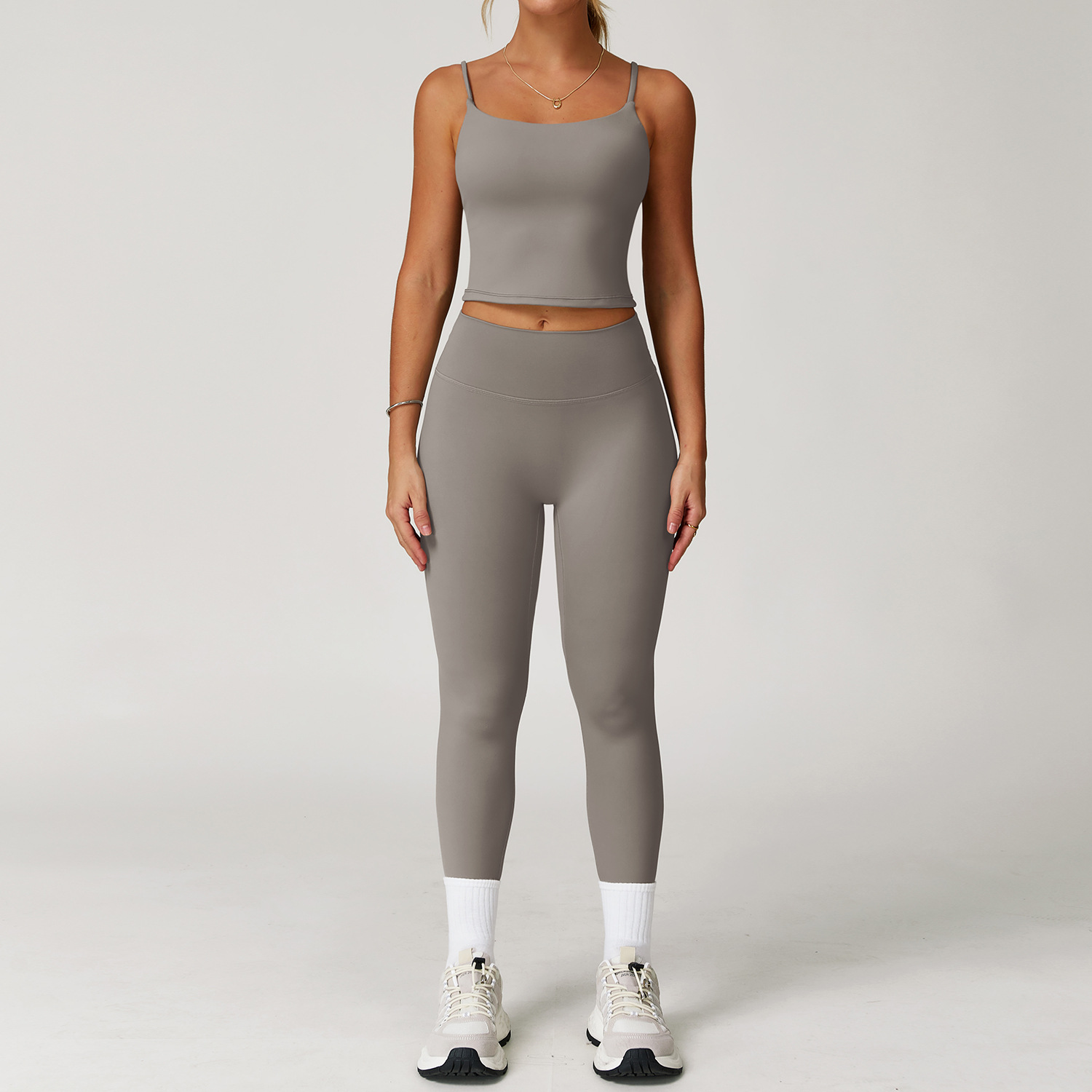 Sportkleding Dames Trainingspa - Winter Clothing Logos recensie en prijs