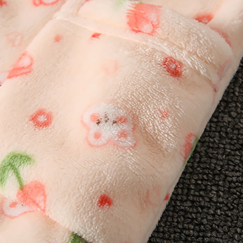 Winter kinderpyjamaset koraalf - Winter Clothing List recensie en prijs